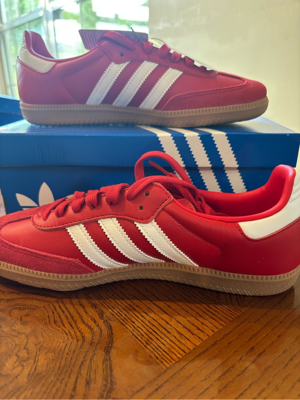 Adidas Samba Better Scarlet/White/Gold with gum buttom sole 7.5 Women NIB! - Picture 5 of 6